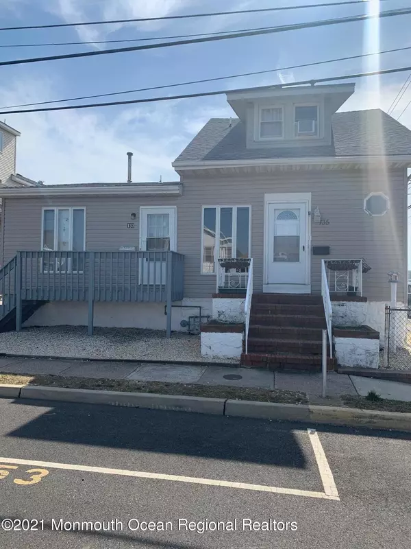 Seaside Heights, NJ 08751,135 Franklin Avenue #2 Family