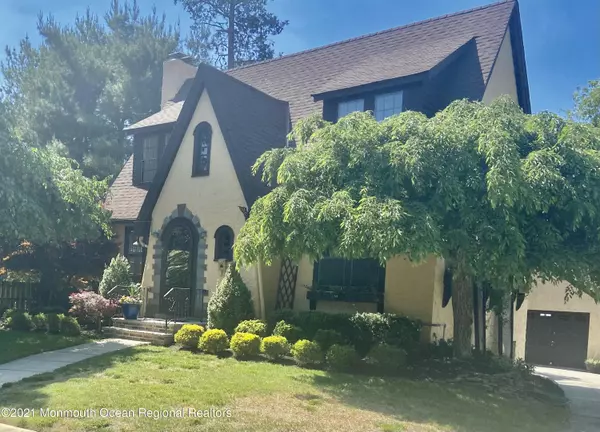 Matawan, NJ 07747,8 Sunset Avenue