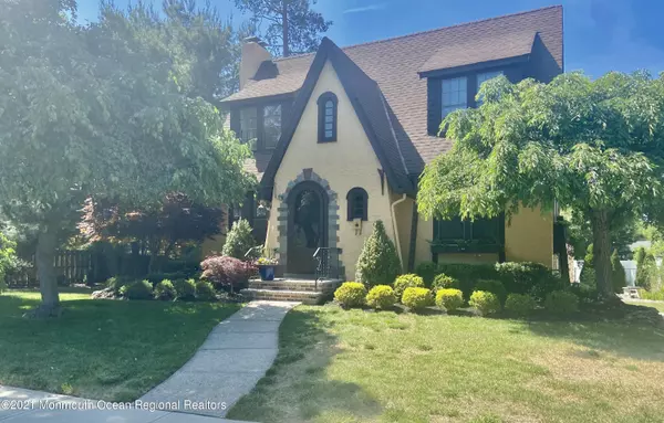 Matawan, NJ 07747,8 Sunset Avenue