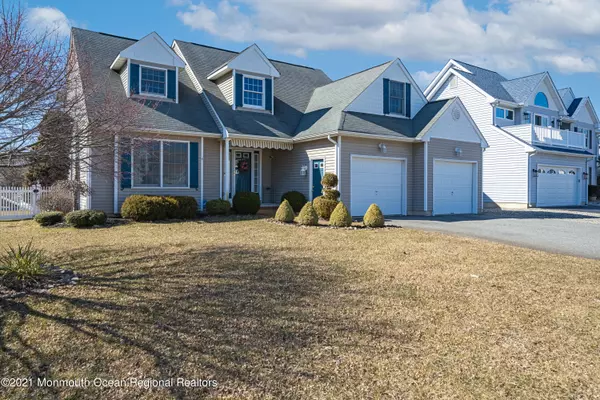 Lanoka Harbor, NJ 08734,402 Hidden Harbor Place