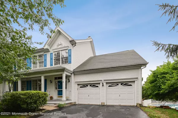 Pennington, NJ 08534,17 Hedgecroft Drive