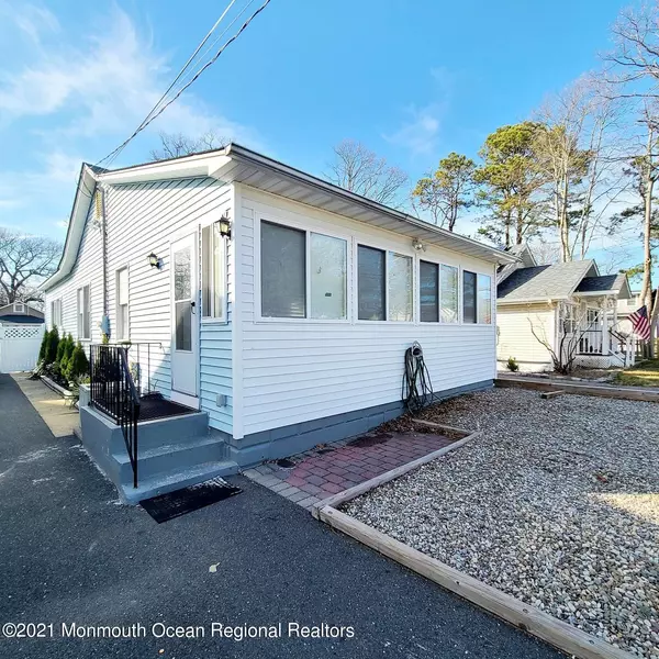 204 Fischer Boulevard, Toms River, NJ 08753