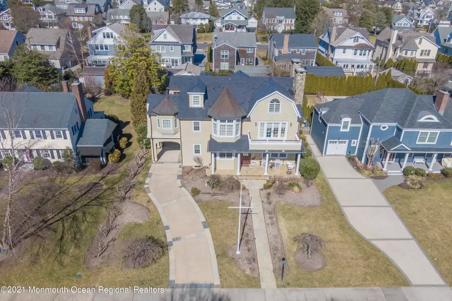 211 Philadelphia Boulevard, Sea Girt, NJ 08750