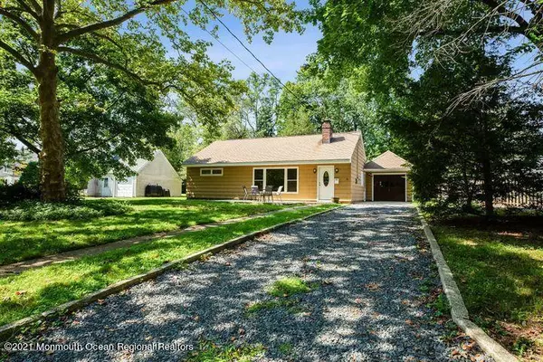 Matawan, NJ 07747,26 Lakeside Drive