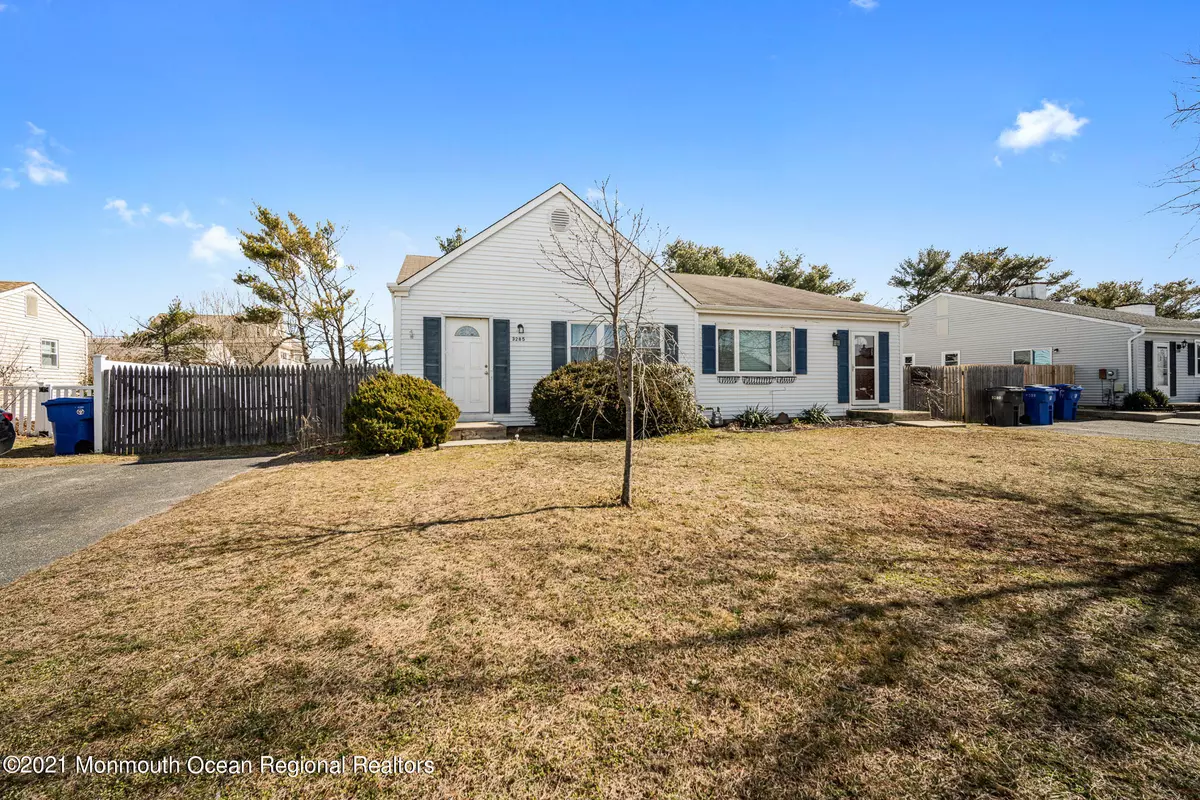 Toms River, NJ 08753,3285 Mystic Port Place