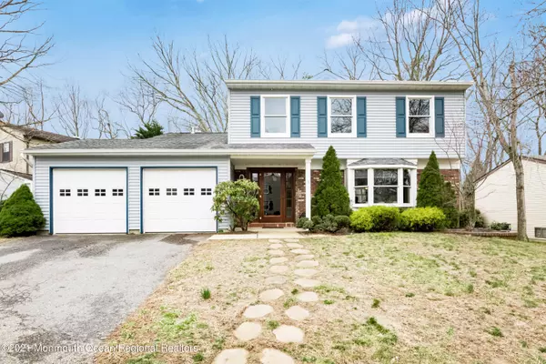 8 Drum Court, Howell, NJ 07731