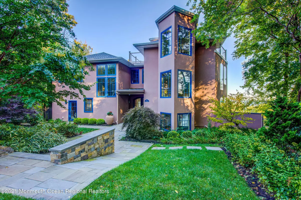 Atlantic Highlands, NJ 07716,160 Ocean Boulevard