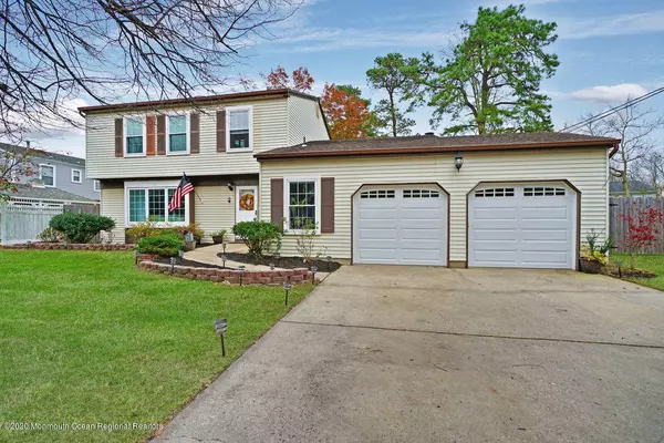 Howell, NJ 07731,167 Friendship Road