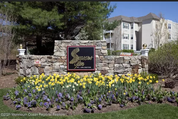 6 Crestview Lane #1624, Mount Arlington, NJ 07856