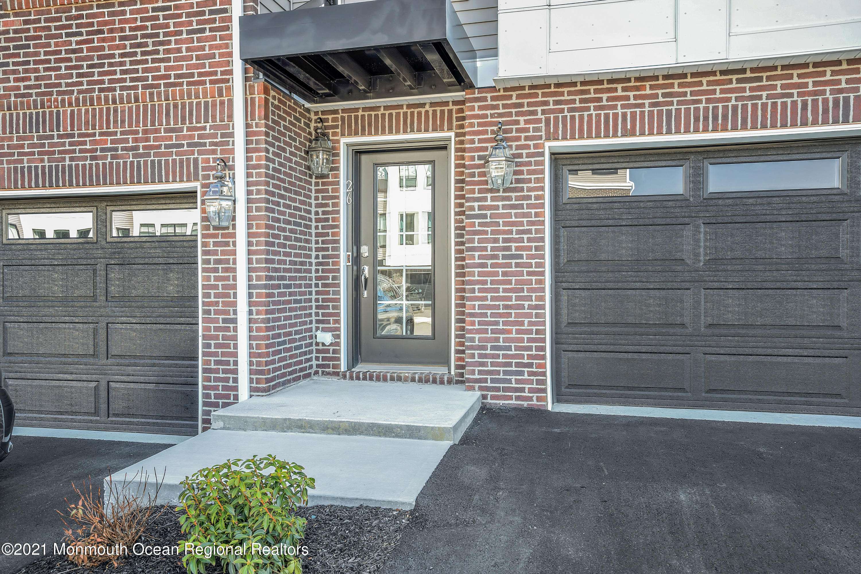 Tinton Falls, NJ 07724,26 Kelly Way