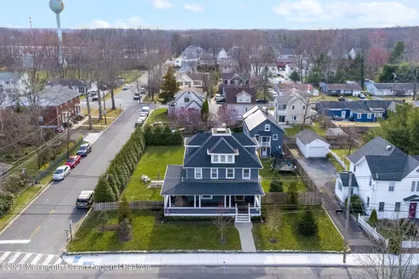 7 Main Street, Farmingdale, NJ 07727
