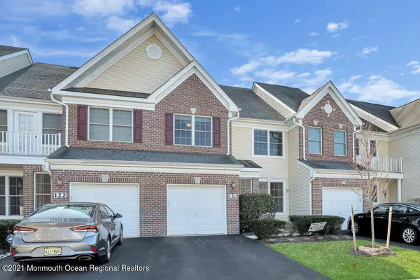 Manalapan, NJ 07726,120 Deepwater Circle