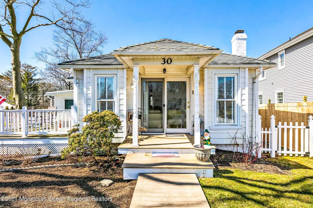 Monmouth Beach, NJ 07750,30 Monmouth Parkway