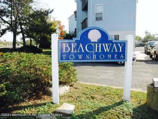 Keansburg, NJ 07734,7 Beachway Avenue #6