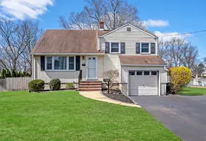 Shrewsbury Boro, NJ 07702,28 Spruce Drive