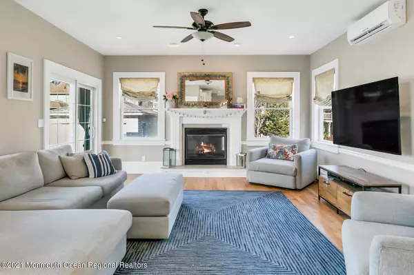 Rumson, NJ 07760,48 Waterman Avenue