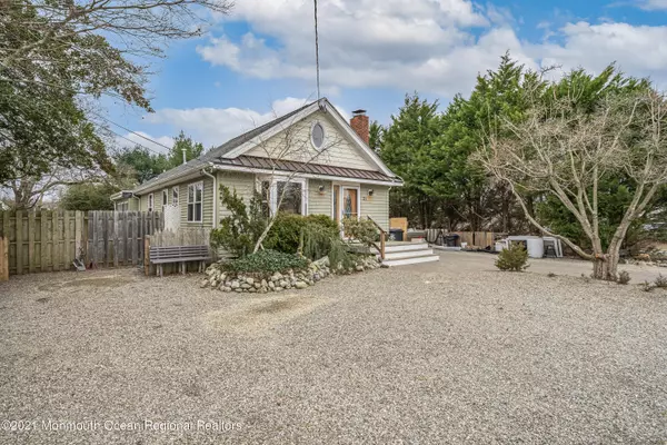 Stafford, NJ 08050,21 Stafford Avenue