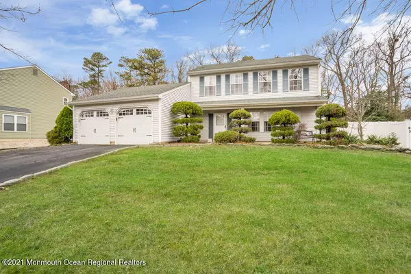 629 Buenaventura Court, Toms River, NJ 08753