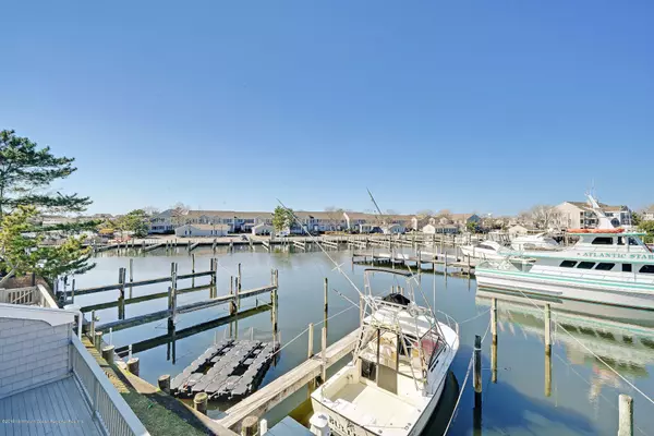 50 Bay Point Harbour, Point Pleasant, NJ 08742