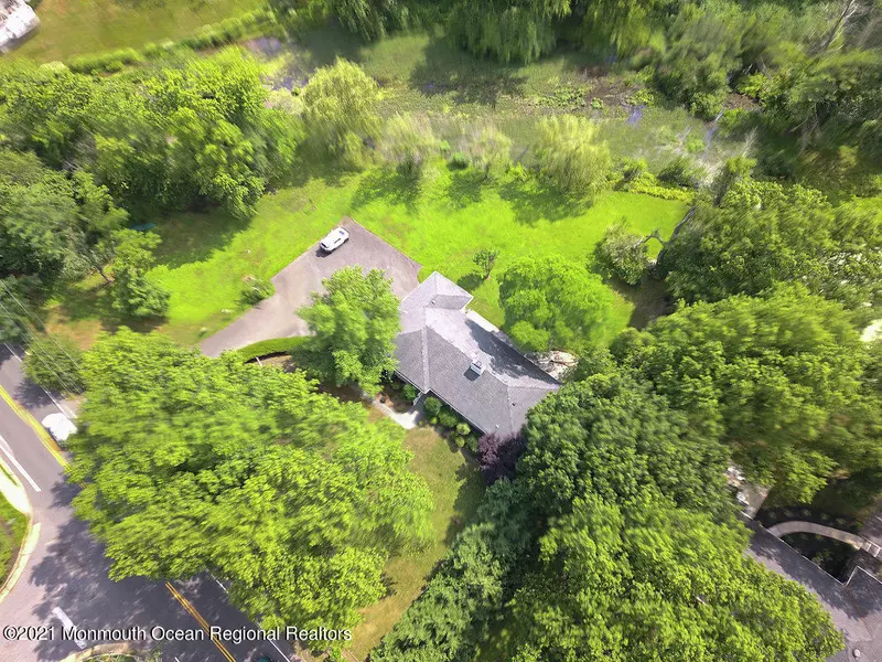 41 Seven Bridges Road, Little Silver, NJ 07739