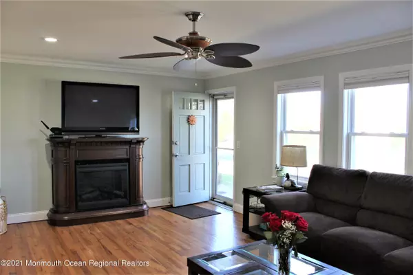 Point Pleasant Beach, NJ 08742,310 Maryland Avenue #32a