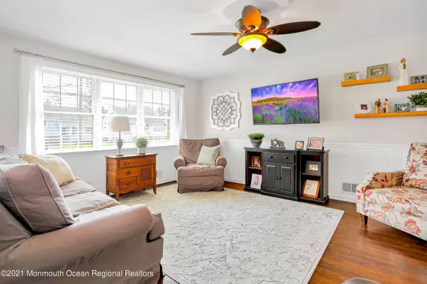 Spring Lake Heights, NJ 07762,908 Claridge Drive