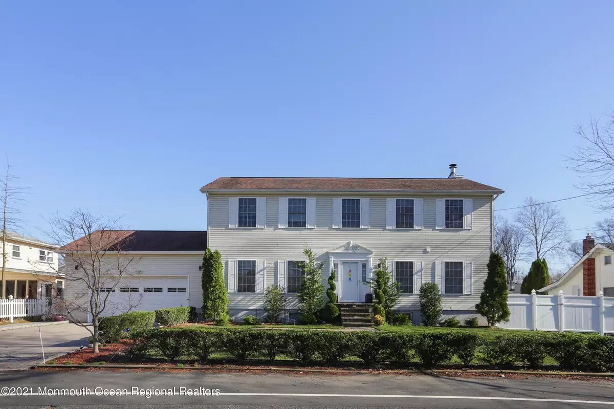 Keyport, NJ 07735,50 Ocean Boulevard