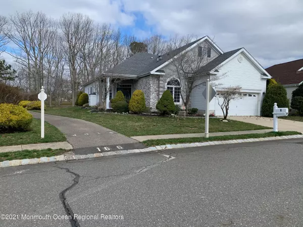 Jackson, NJ 08527,6 Baltusrol Drive