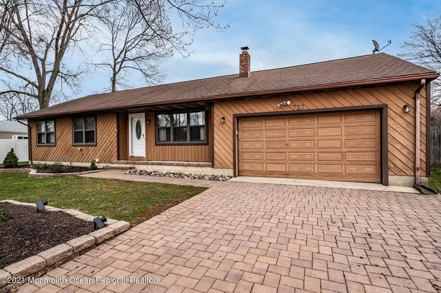 727 Spruce Road, Lanoka Harbor, NJ 08734