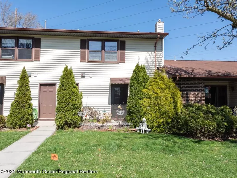 276 Crawford Street, Shrewsbury Twp, NJ 07724