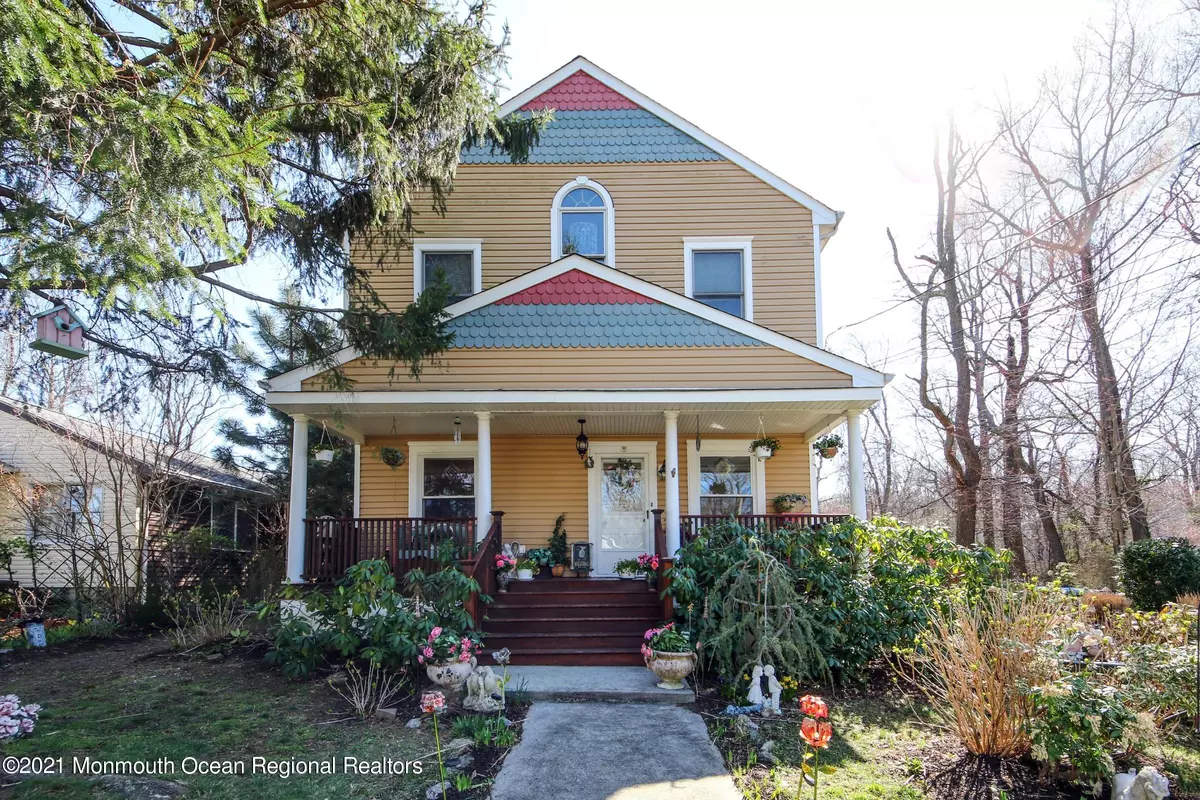 Atlantic Highlands, NJ 07716,131 Chestnut Avenue