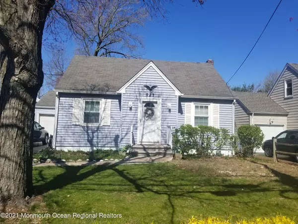 Matawan, NJ 07747,121 Ravine Drive