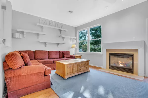 Jamesburg, NJ 08831,2 Sand Hill Court