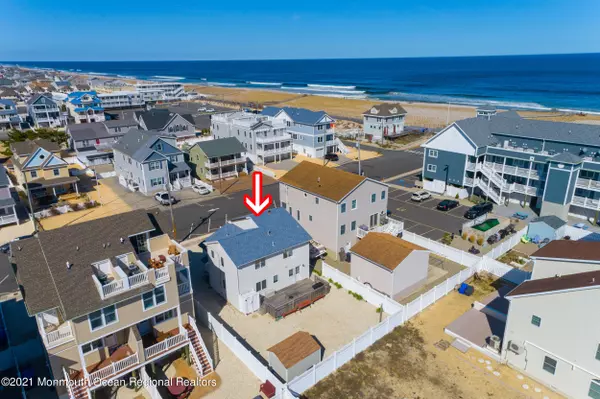 5 4th Avenue, Ortley Beach, NJ 08751