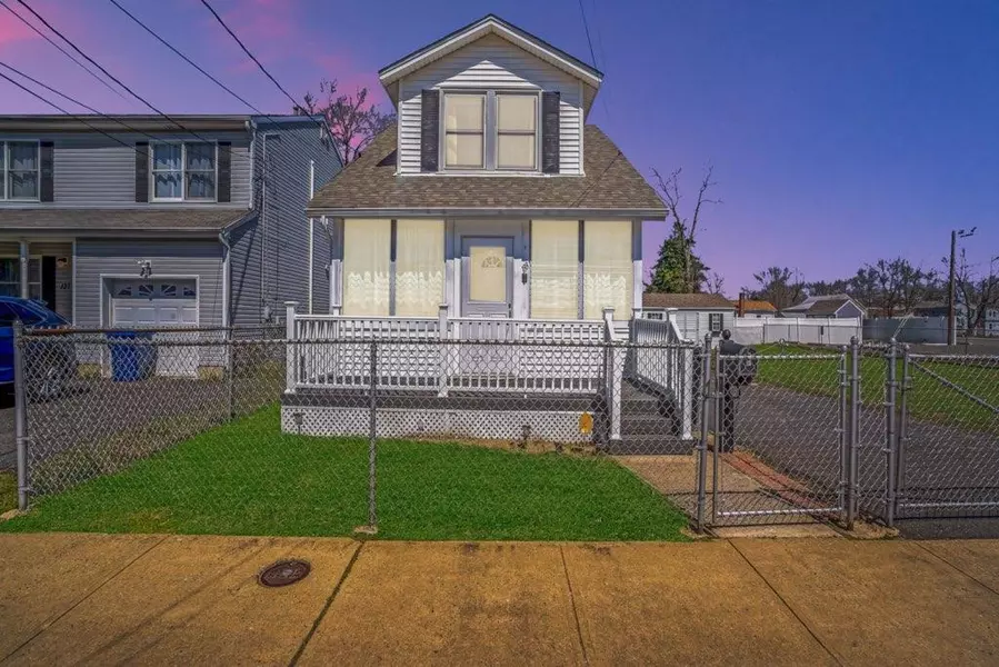 133 Sycamore Avenue, North Middletown, NJ 07748