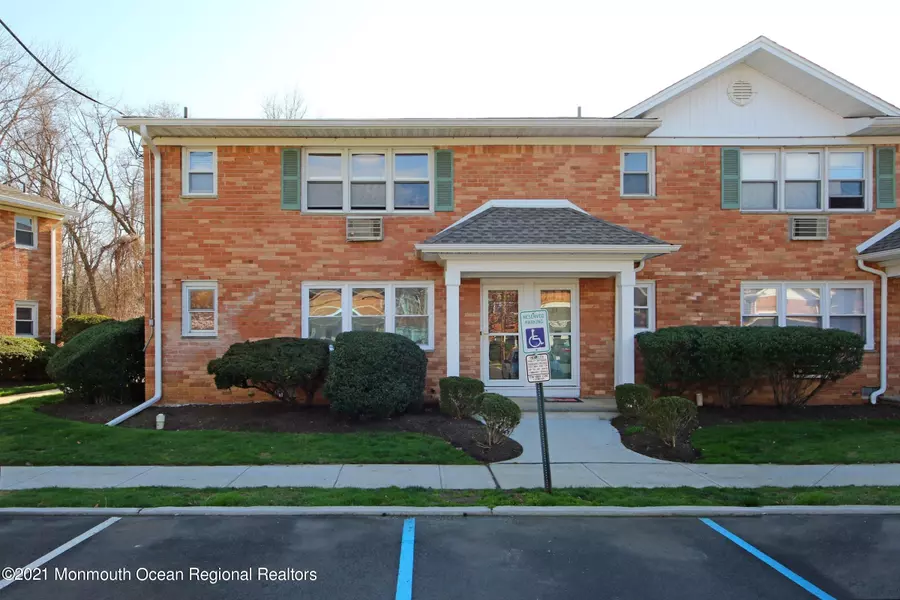 96 East Avenue #83, Atlantic Highlands, NJ 07716