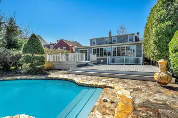 Sea Girt, NJ 08750,607 Brooklyn Boulevard