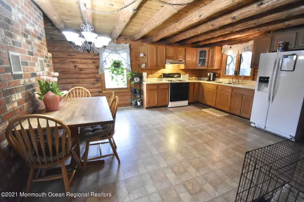 Cream Ridge, NJ 08514,333 Route 539