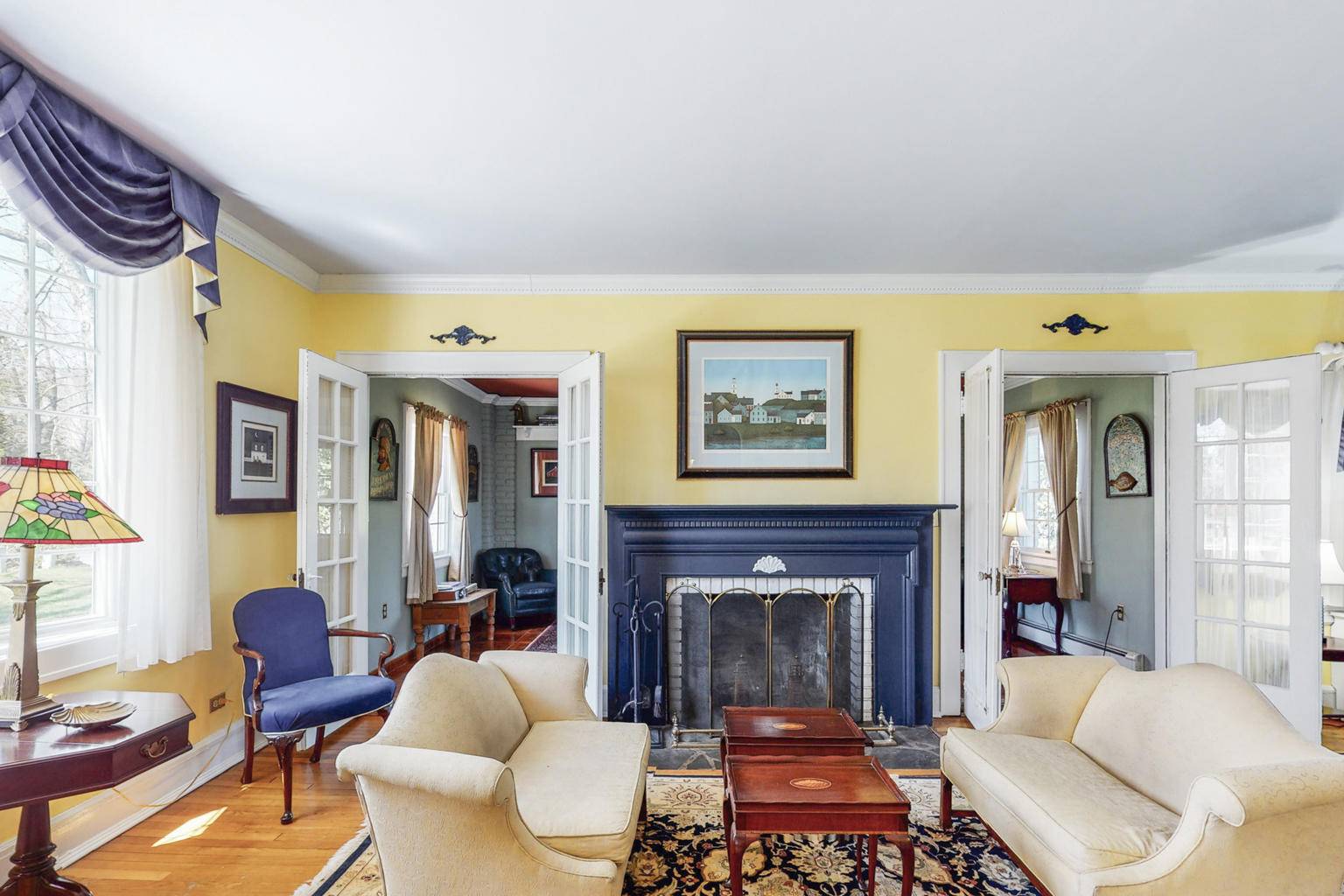 Rumson, NJ 07760,5 Monmouth Avenue