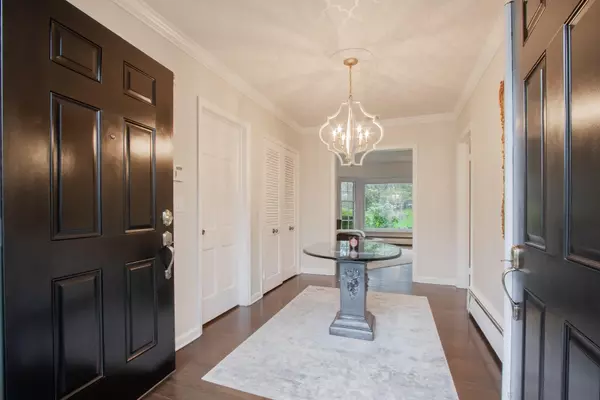 Rumson, NJ 07760,133 Bingham Avenue