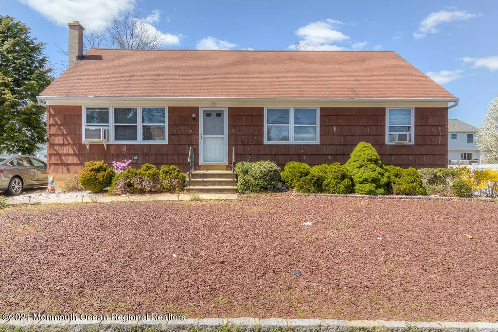 Beachwood, NJ 08722,1420 Longboat Avenue