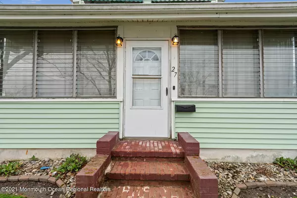 North Middletown, NJ 07748,27 Bay Avenue