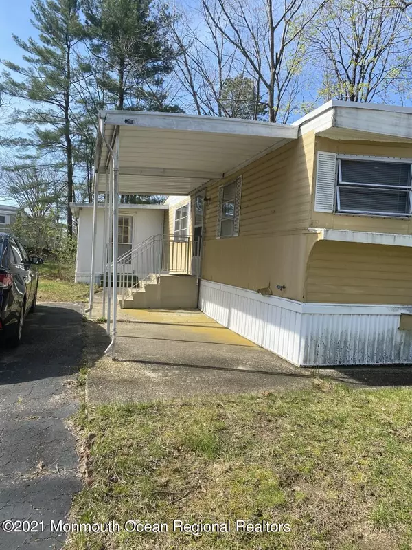 122 Roberts Road, Toms River, NJ 08755