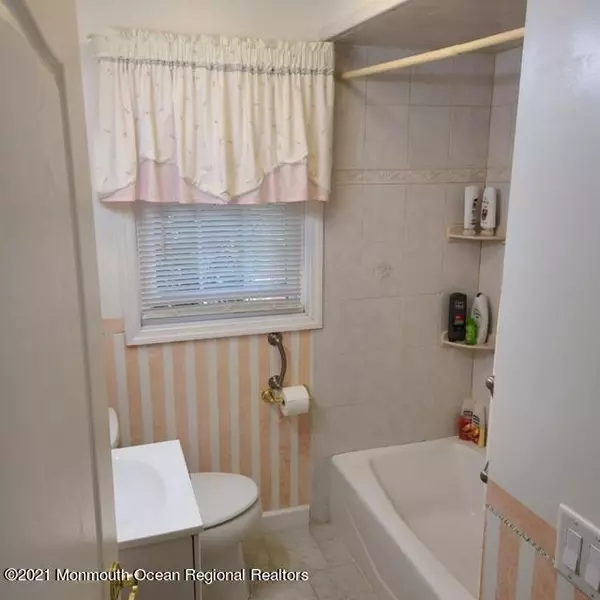 Little Silver, NJ 07739,95 Birch Avenue