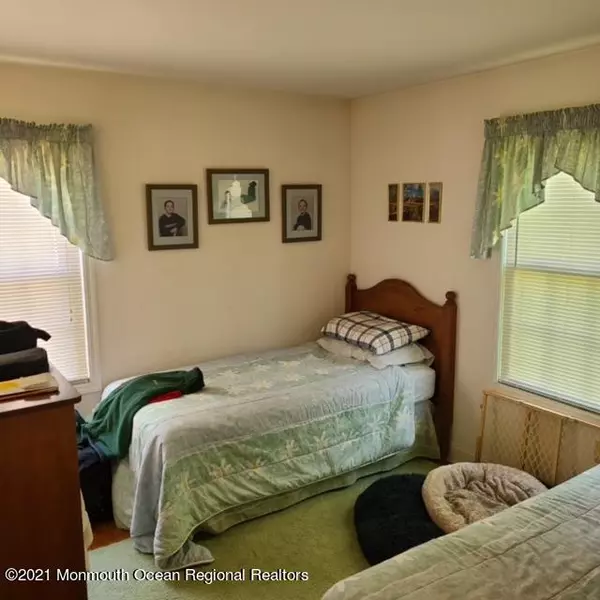 Little Silver, NJ 07739,95 Birch Avenue