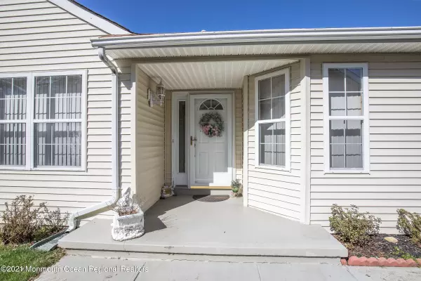 Toms River, NJ 08757,23 Prado Court