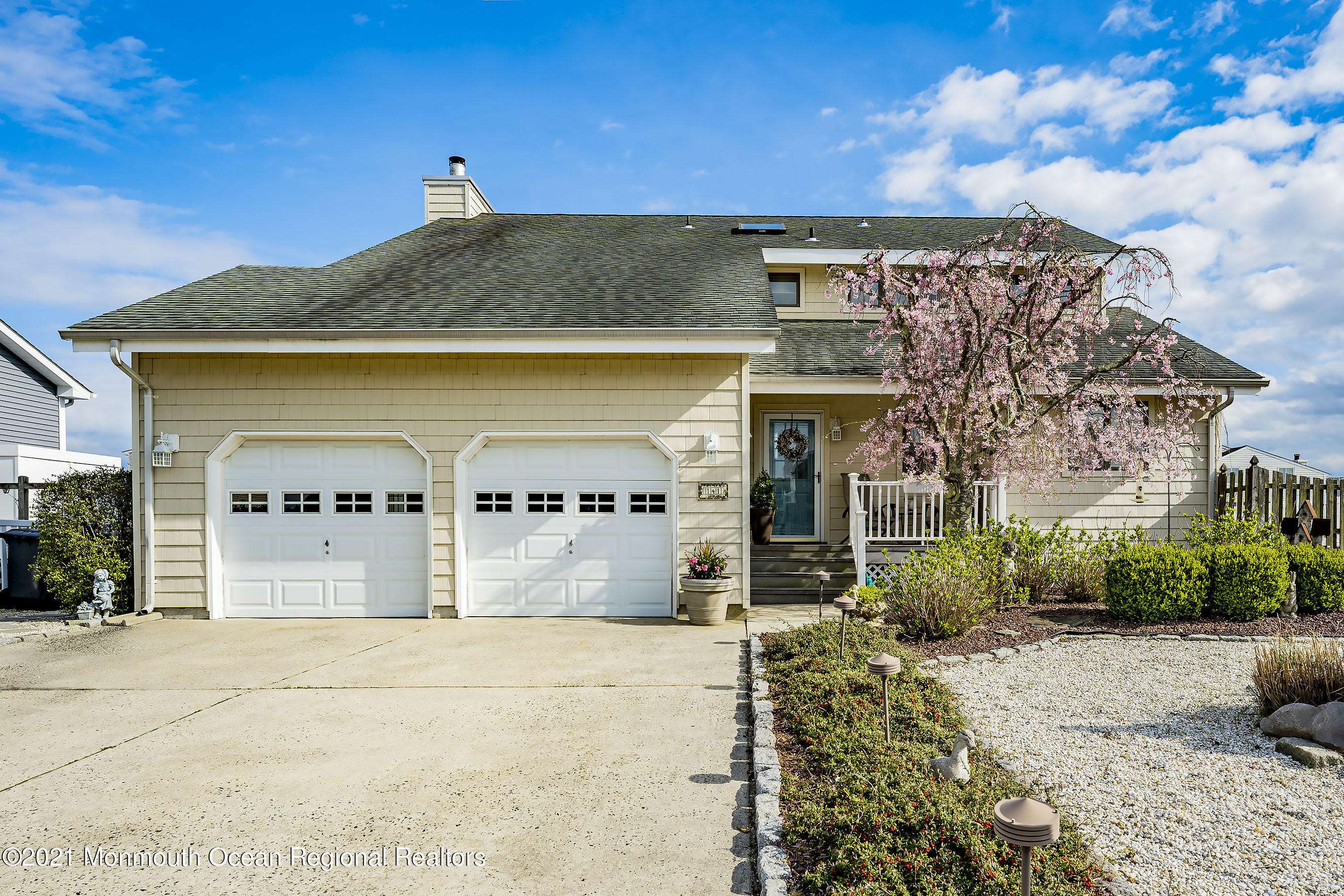 141 Catherine Lane, Manahawkin, NJ 08050