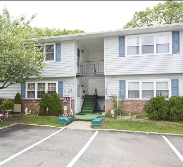 9 Hawaii Court #C, Matawan, NJ 07747