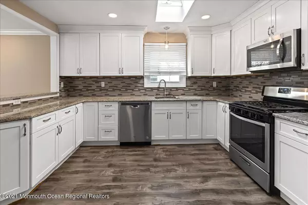 Toms River, NJ 08757,25 Tropicana Court