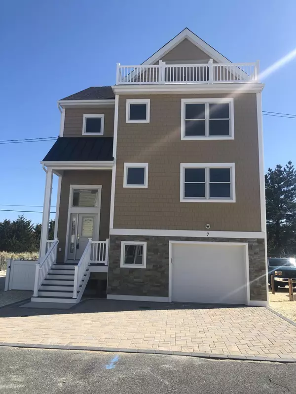 7 Colony Road, Ortley Beach, NJ 08751